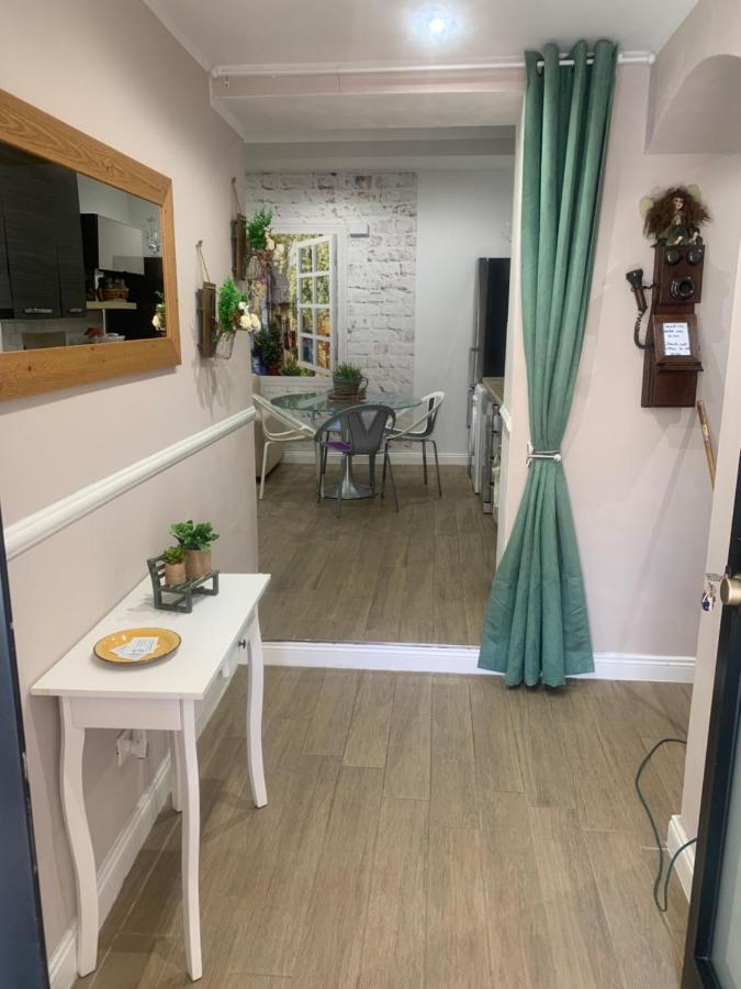 La Casina Di Bruna Ливорно Экстерьер фото